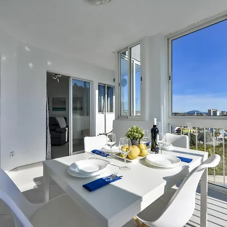 Guzman - Molinet Apartmán *