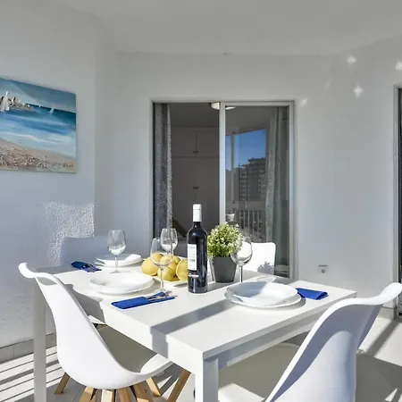 Guzman - Molinet Apartmán *